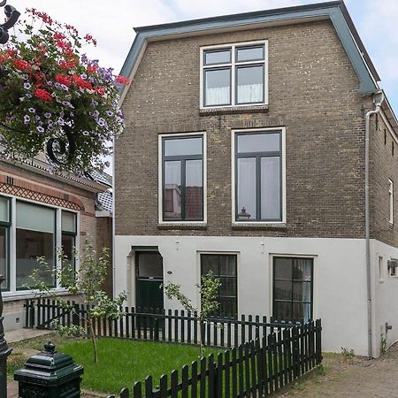 Knus Vertoeven In Een Historisch Pand In Grou. Luaran gambar